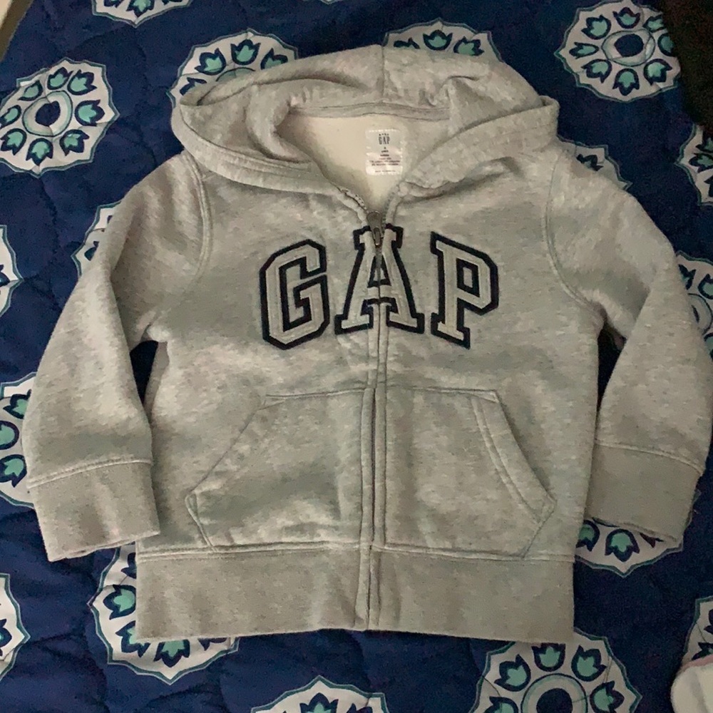 Gap boys 3T logo hoodie sweatshirt